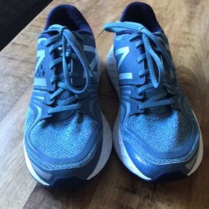 Blue/Gray New Balance Tennis Shoes